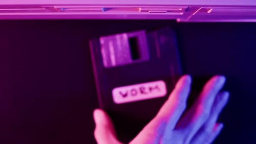 Using Diskette Closeup