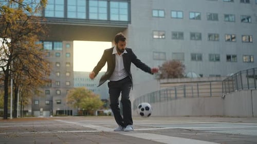 soccer freestyle player making tricks with the ball
