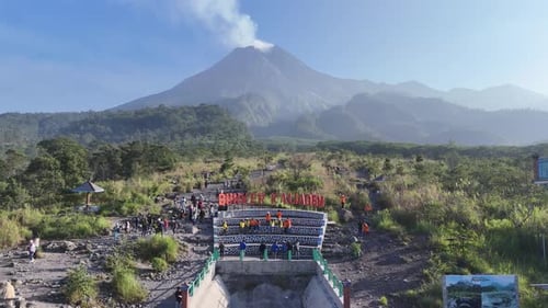 Bungker Kaliadem Merapi