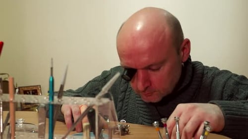 Dedicated Clockmaker Meticulously Begins His Craft
