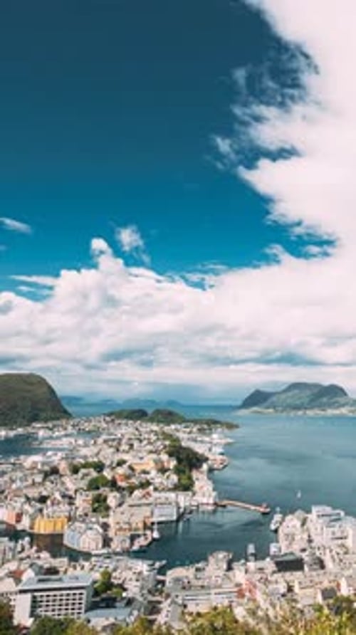 Alesund, Norvège : incroyable lumière naturelle