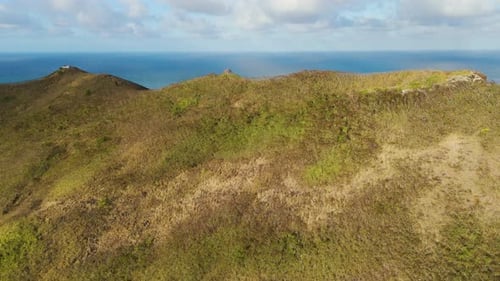 Vue aérienne de la plage de Lanikai et des îles Mokulua, États-Unis.