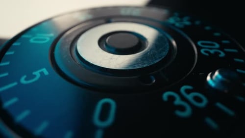 Settings Mechanism on Mirror Analog Film Camera Rotationusing Mechanical Wheel