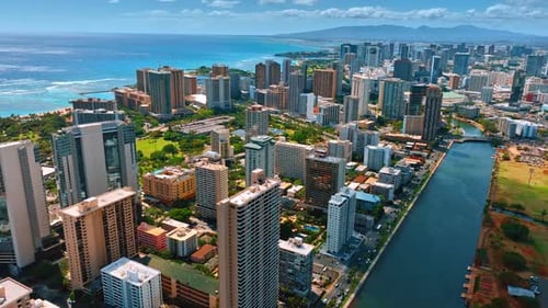Bright luxurious scenery of Waikiki, Honolulu, Hawaii, USA