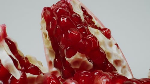 Uhd Close Up Of Pomegranate Seeds In Macro View