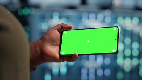 Data Center Admin Reviews Power Management Using Green Screen Tablet