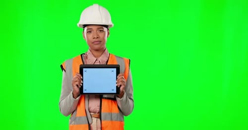 Femme d'architecture, tablette et studio à écran vert avec marqueurs de pointage et de suivi