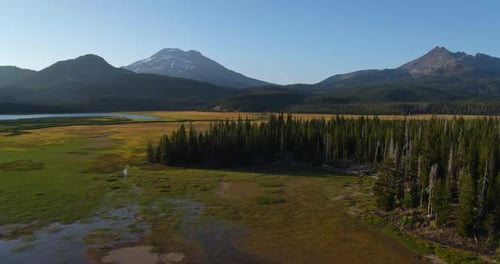 Paisagem aérea ampla e remota do Oregon