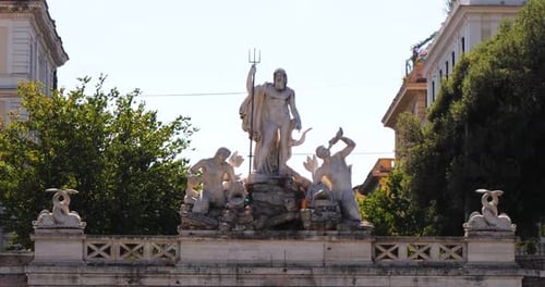 Fountain of Neptune (Fontana del Nettuno) in Piazza del Popolo, Rome, Italy.