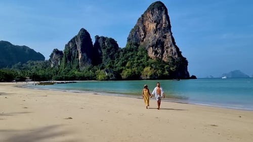 Explore the Natural Beauty of Krabi Thailand on a Sunny Beach Day