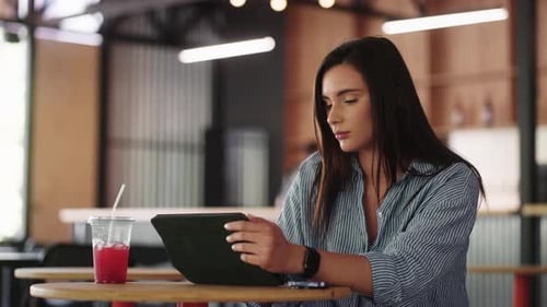 Freelance Designer Working Remotely In Cafe Portrait Of Pretty Young Woman With Modern Tablet