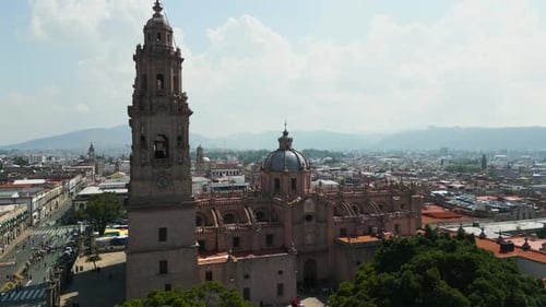 Catedral de Morelia vista desde un Zumbido