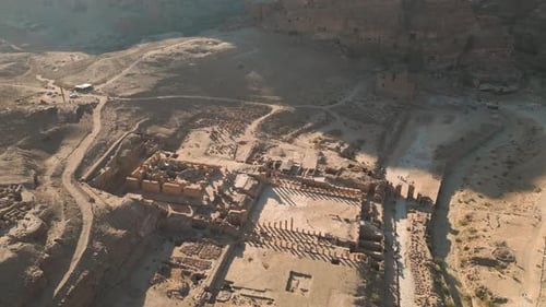 Luftaufnahme des Großen Tempels in Petra