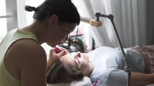 Eyelash Extension Procedure for Beautiful Eyes
