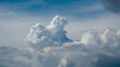 Beautiful Cumulonimbus Cloud Moving Timelapse