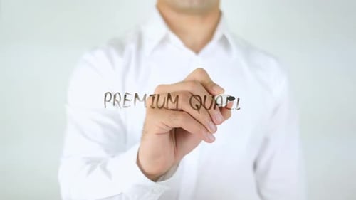 Premium Quali, Mann schreibt auf Glas