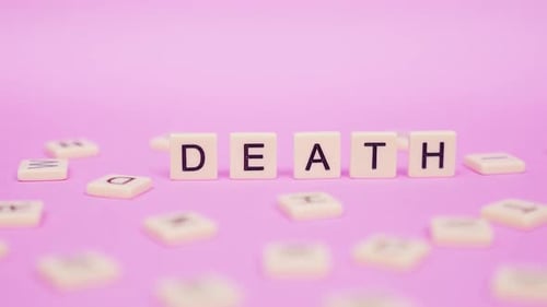 Word DEATH on scrabble