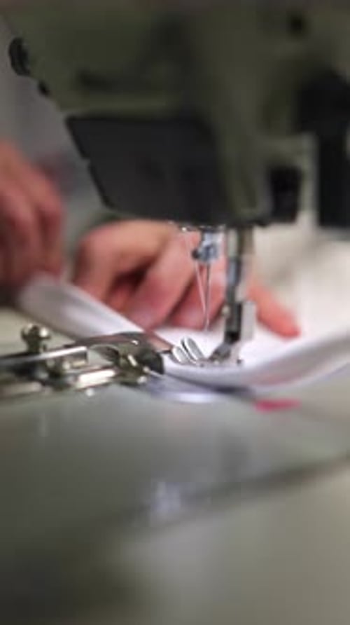 Detailansicht Nähvorgang Needle Thread Action