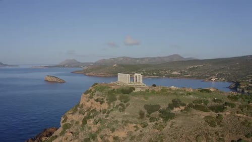 Vue aérienne - Temple de Poséidon en Grèce le matin