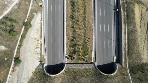 Entrée du tunnel autoroutier