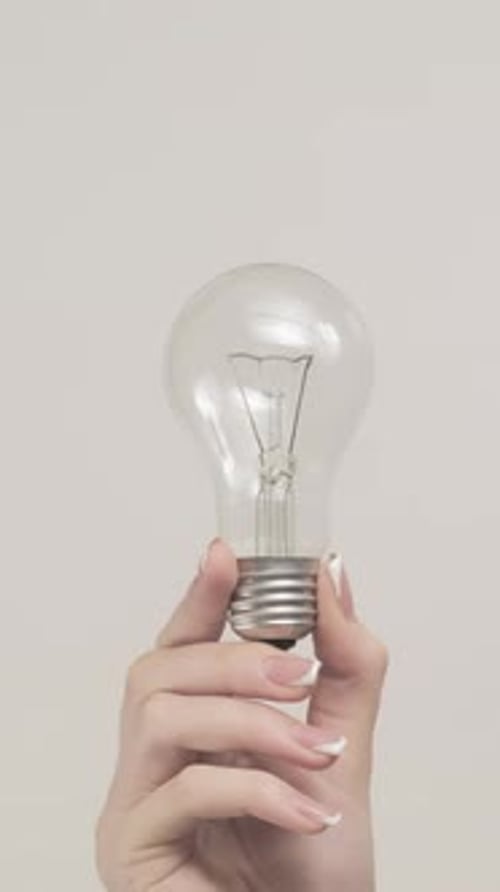 Vertikale kreative Lampe Idea Bulb Woman Hand Set 2