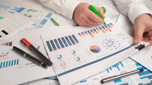 Análise financeira dos gráficos do mercado de ações