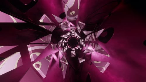 Tunnel rouge triangulaire abstrait avec débris et reflets. Animation en boucle