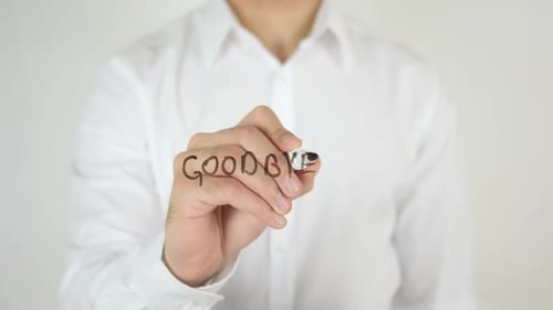 Adiós, escrito en vidrio