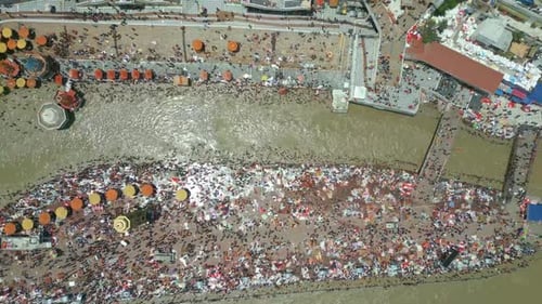 Vidéo du drone Haridwar 4k HAR KI PAURI, Vue par drone de Har ki Pauri Haridwar, vidéo Haridwar, Mata Mans