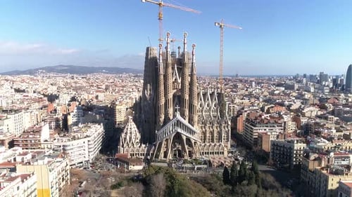 Sagrada Familia Barcelona construction cranes Gaudi basilica landmark architecture Spain