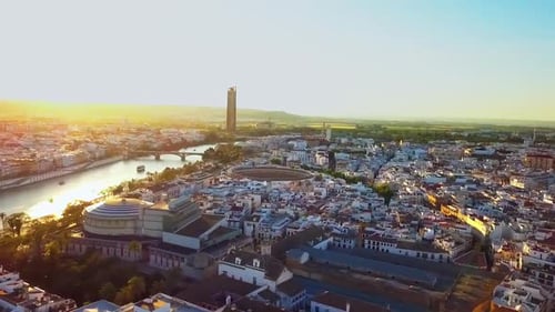 Moving toward the Guadalquivir River in Seville during a gorgeous sunset
4K 23fps
