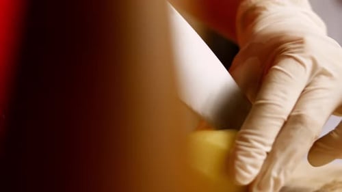 How to Make Creamy Mashed Potatoes with Cheddar