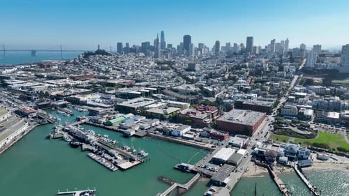 Centro da cidade em São Francisco, na Califórnia, Estados Unidos. Paisagem urbana do centro da megalópole.
Negócios