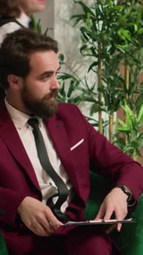 Los colaboradores de Vídeo Vertical crean una conexión futura