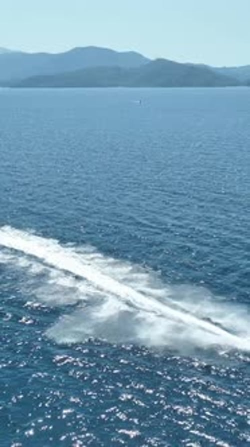 Jetski-Fahrabenteuer auf offener See