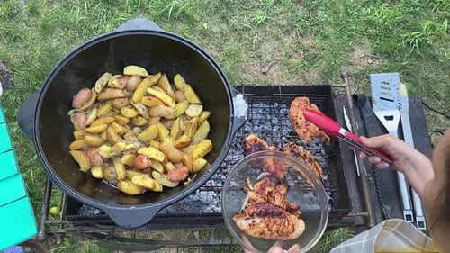 Cocina al aire libre con fuego abierto