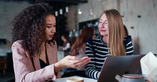 Entrevista de trabajo en Coffee Shop