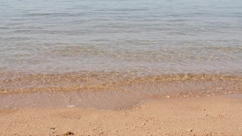 Meer, Wasser, Wellen, Kommen Sie an den Strand, Landschaften, Blick auf Strand, Meer, Sand und Himmel am Sommertag, Strand, Meer, Raum