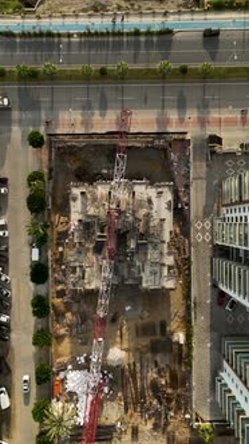 Coastal Living presentó Vídeo vertical de la construcción de viviendas en la costa mediterránea