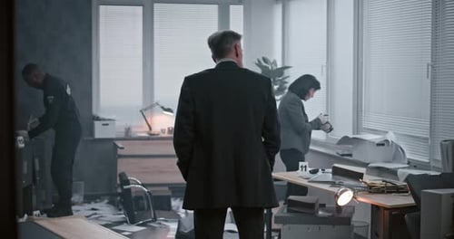 Office Robbery Case Crime Investigation Team Working