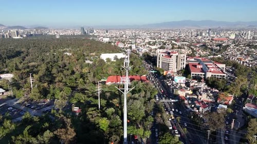 Luftaufnahme der neuen Seilbahn in Chapultepec, Mexiko-Stadt