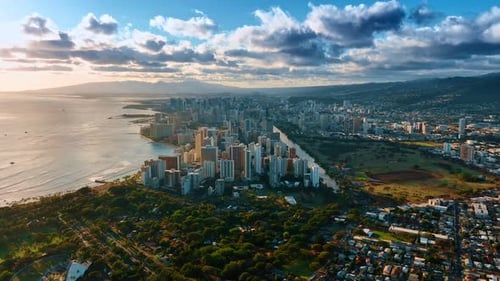 Paisagem espetacular de Honolulu, Havaí, EUA ao pôr do sol.