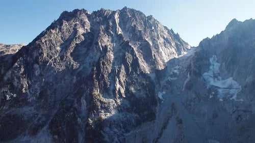 De cerca del pico Dragontail en Leavenworth, Washington