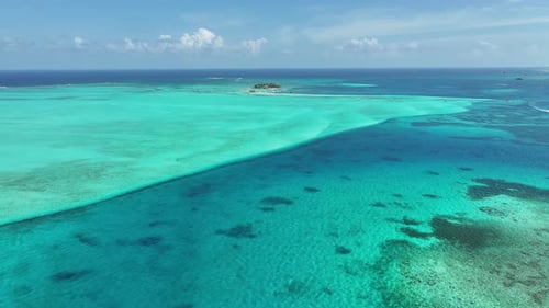 Blue Bay Water At San Andres In Providencia Y Santa Catalina Colombia.
