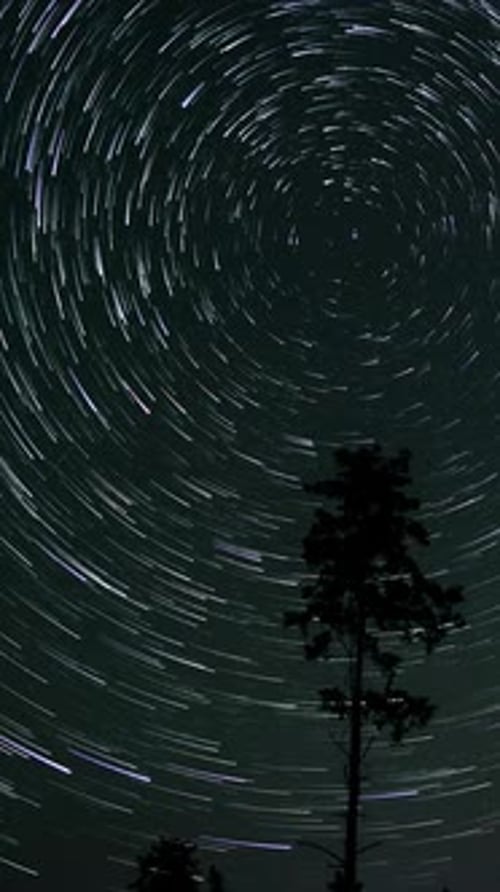 Rotating Star Trails Time Lapse at Night