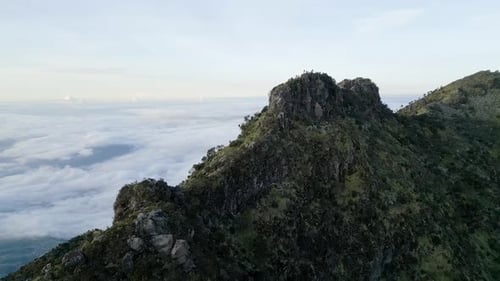 Vulkan Sindoro Sumbing Mountain in Zentral-Java