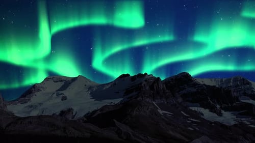 Wunderschöne Nordlichter, grüne Lichter oder Aurora Borealis in Norwegen, Kanada, Finnland oder Island