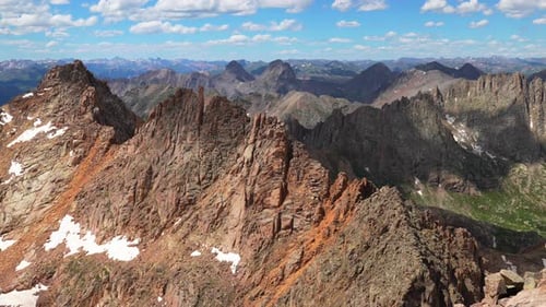 Sunlight Spire, vista desde la cima de la cumbre, Windom Peak, Mount Eulos, North Twin Lakes Trail, Colorado, EE. UU.