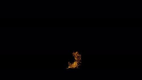 Burn Sammlung: Eine 4k-Aufnahme von Feuerwellen, die sich von einer kleinen Fensterfront auf schwarzem Hintergrund ausbreiten