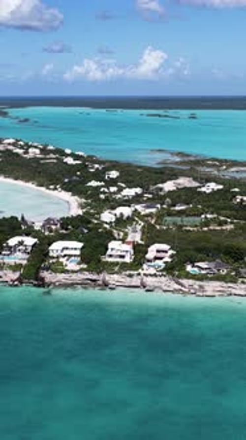 Taylor Bay Beach In Providenciales In Turks And Caicos Islands.